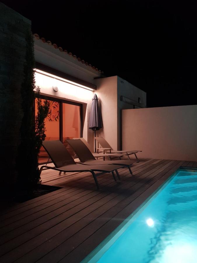 Villa Home Holiday A Cala Rossa Lecci Exterior foto